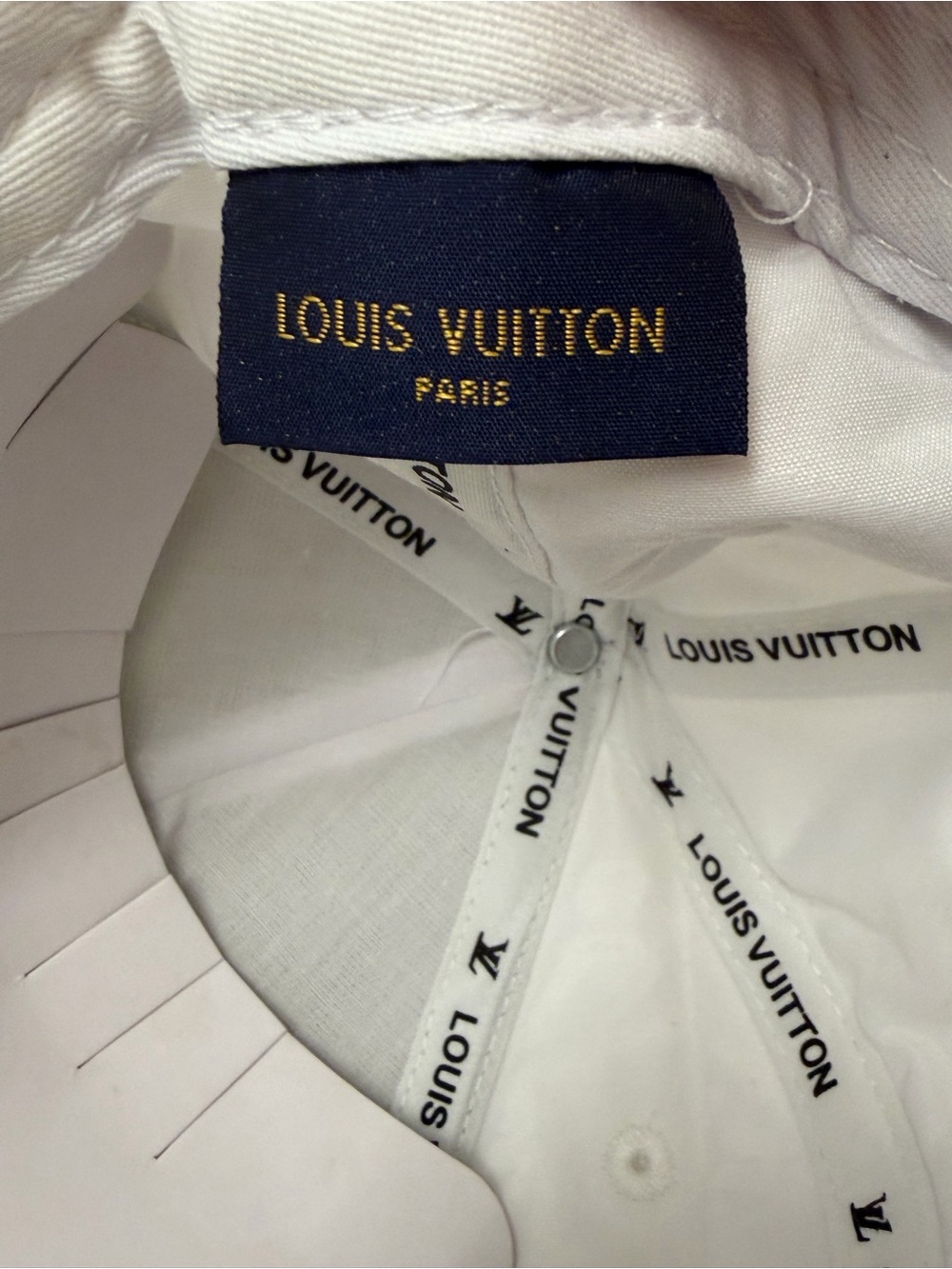 Louis Vuitton White & Brown Monogram Patch Cap - Picture 12 of 12